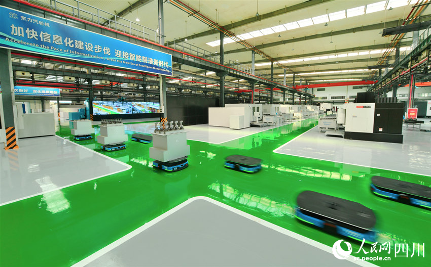 AGV智能配送叶片。。。。。刘岗摄