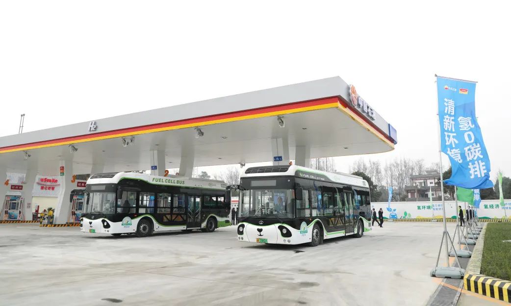 “绿色氢都”重点项目建设正酣，，郫都区加速推进氢能工业建圈强链